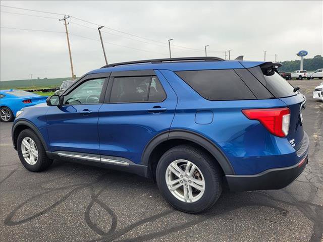 Certified 2021 Ford Explorer XLT w/ Equipment Group 202A AWD/4WD image 9