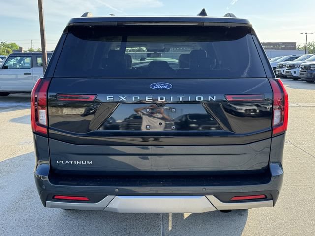 Certified 2025 Ford Expedition Platinum w/ Driver's Package AWD/4WD image 5