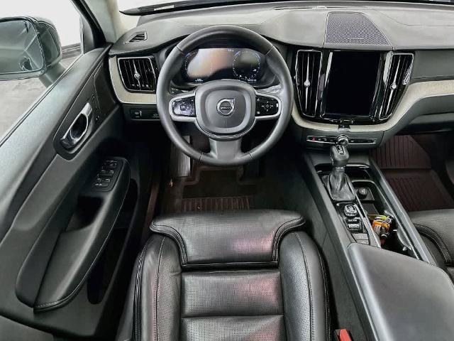 Used 2021 Volvo XC60 T5 Inscription w/ Protection Package Premier FWD image 10