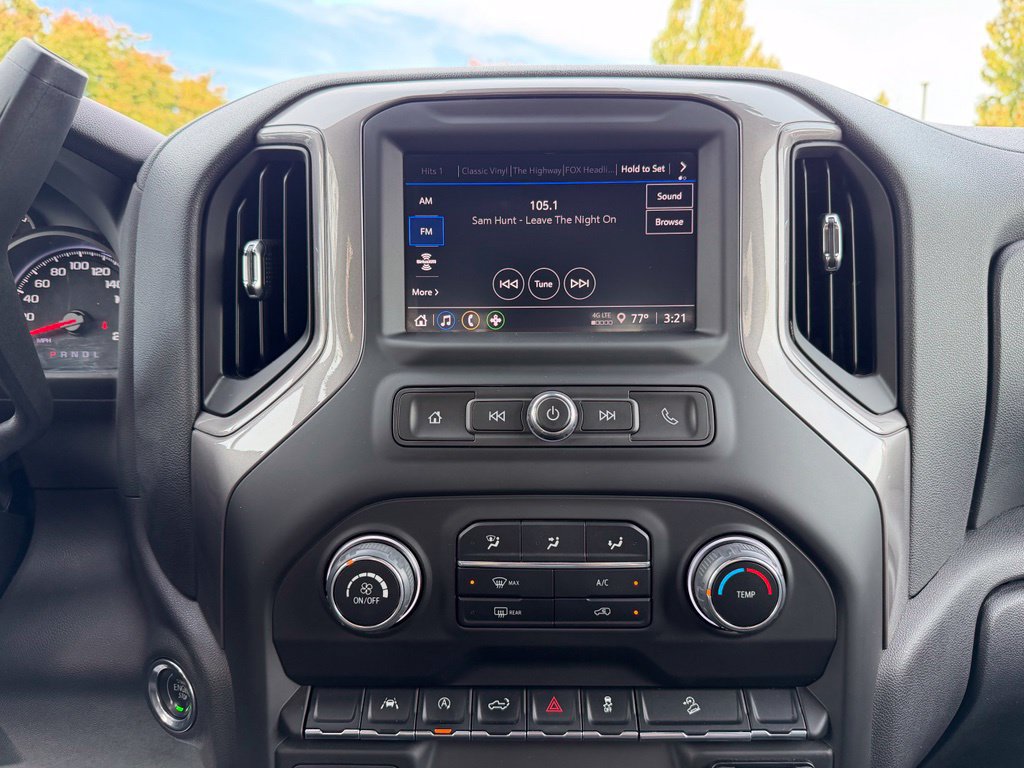 Used 2024 Chevrolet Silverado 1500 Custom Trail Boss w/ LPO, Dark Essentials Package AWD/4WD image 16