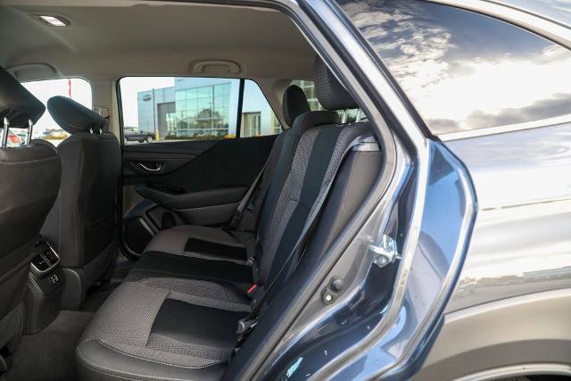 Used 2025 Subaru Outback Premium image 30