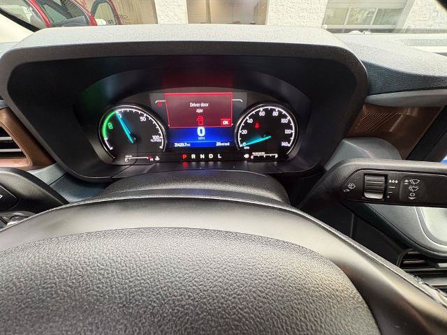 Certified 2024 Ford Maverick Lariat FWD image 9