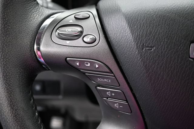 Used 2024 Nissan Murano SV FWD image 16