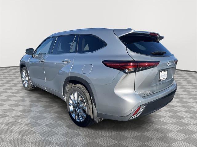Used 2022 Toyota Highlander Limited image 7