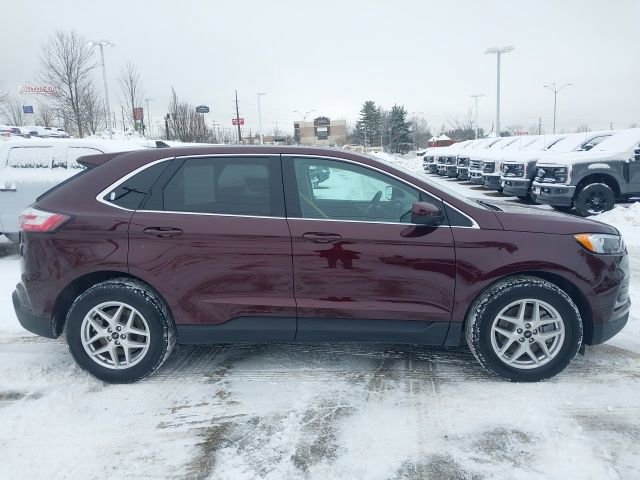 Certified 2024 Ford Edge SEL image 6