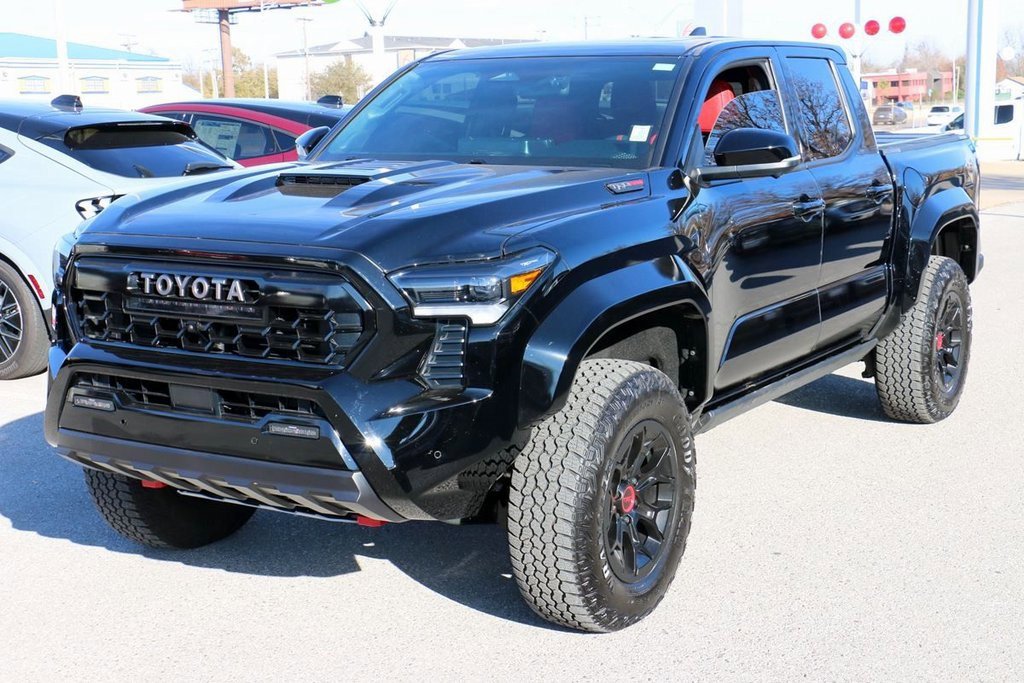 Used 2025 Toyota Tacoma TRD Pro image 2