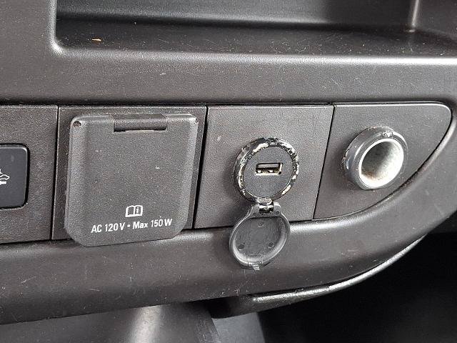Used 2021 GMC Savana 3500 Extended w/ Power Convenience Package RWD image 21