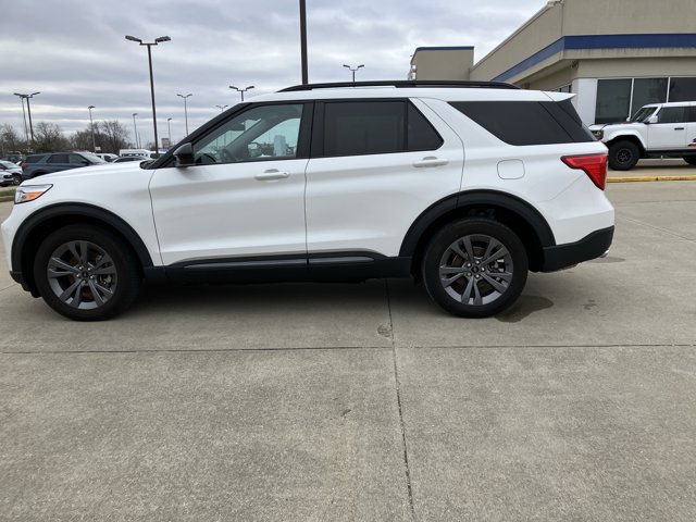 Certified 2023 Ford Explorer XLT w/ Equipment Group 202A image 20