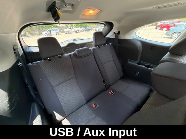 Used 2023 Toyota Highlander LE AWD/4WD image 19