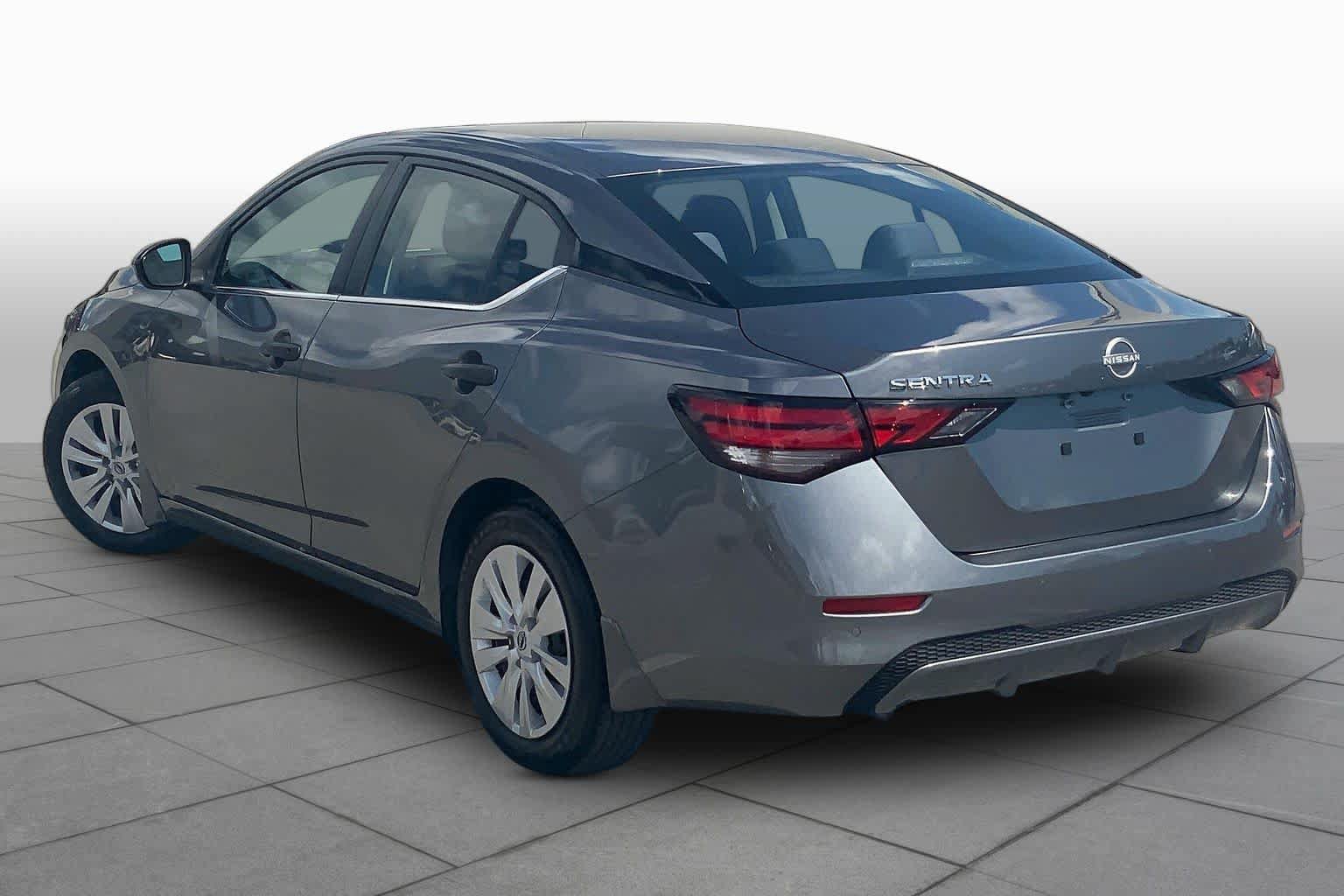 Used 2024 Nissan Sentra S FWD image 11