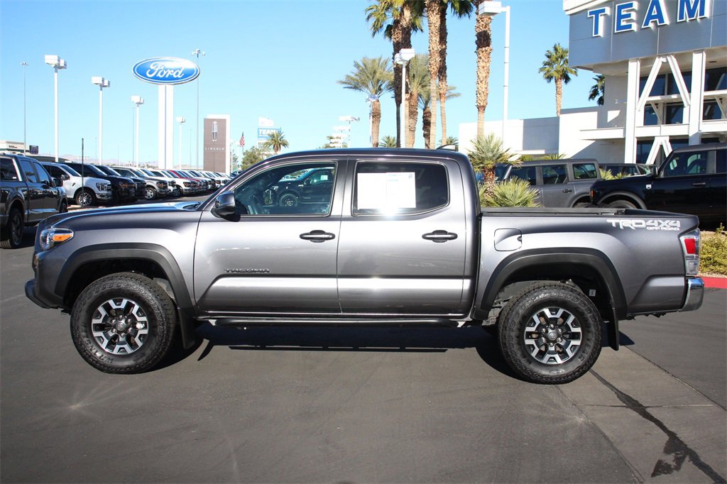 Used 2022 Toyota Tacoma TRD Off-Road image 4