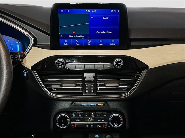 Certified 2022 Ford Escape Titanium w/ Titanium Elite Package image 30