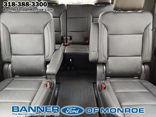 Used 2022 Chevrolet Tahoe Z71 w/ Luxury Package AWD/4WD image 29