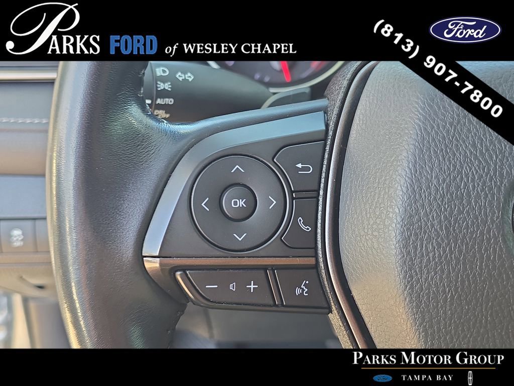 Used 2022 Toyota Camry XSE image 28