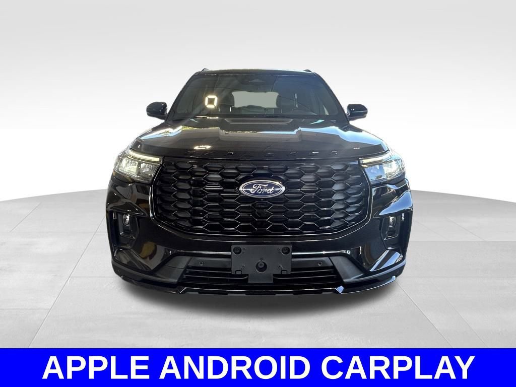 Certified 2025 Ford Explorer ST-Line image 8