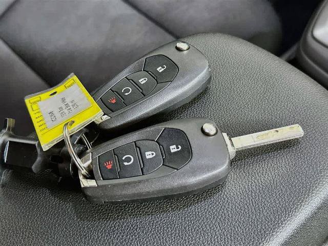 Used 2024 Chevrolet Trax LS w/ LS Convenience Package FWD image 20