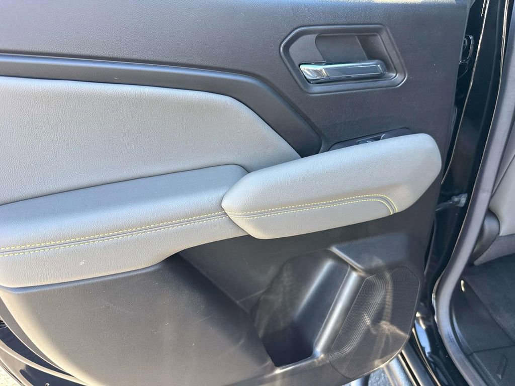 Used 2024 Chevrolet Colorado ZR2 w/ Technology Package image 11