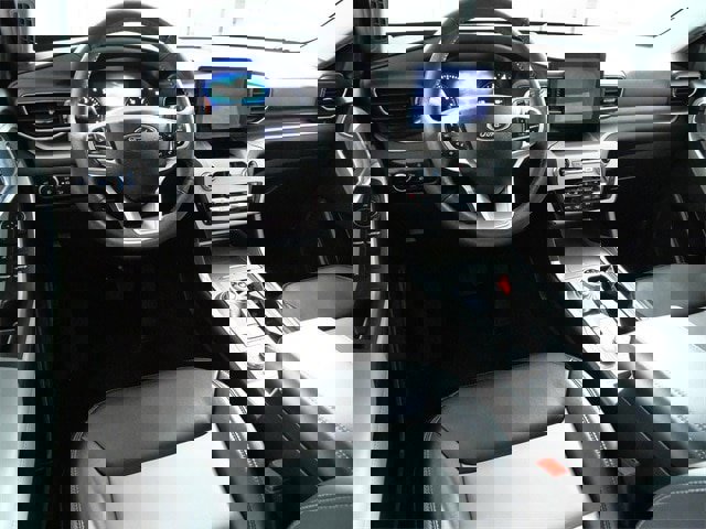 Certified 2024 Ford Explorer XLT w/ Equipment Group 202A image 8