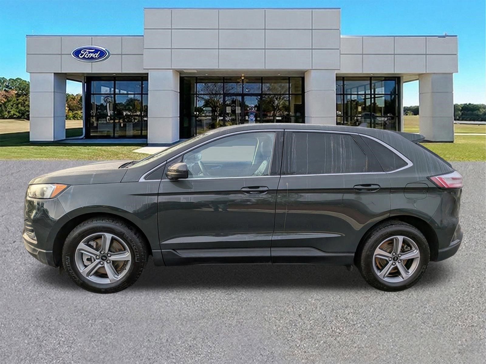 Certified 2024 Ford Edge SEL w/ Convenience Package image 2