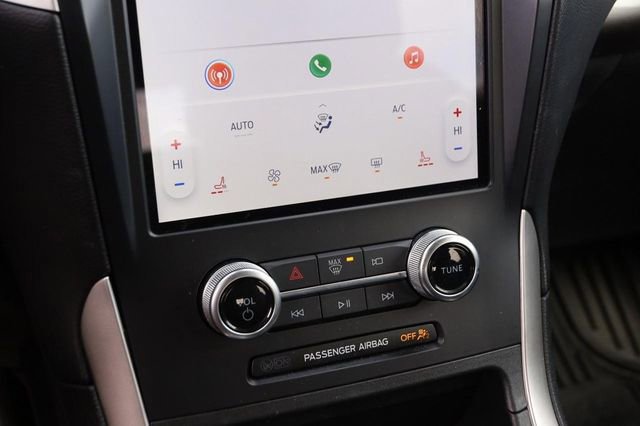 Certified 2024 Ford Edge SEL image 17