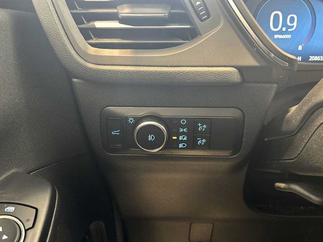 Certified 2025 Ford Escape Platinum image 17