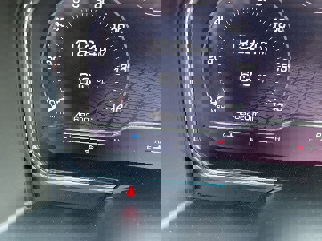 Used 2024 GMC Sierra 1500 AT4 w/ Technology Package image 18