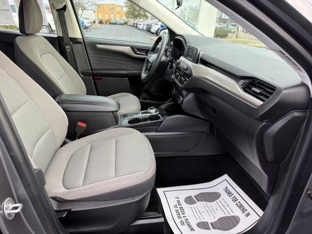 Certified 2022 Ford Escape S image 21