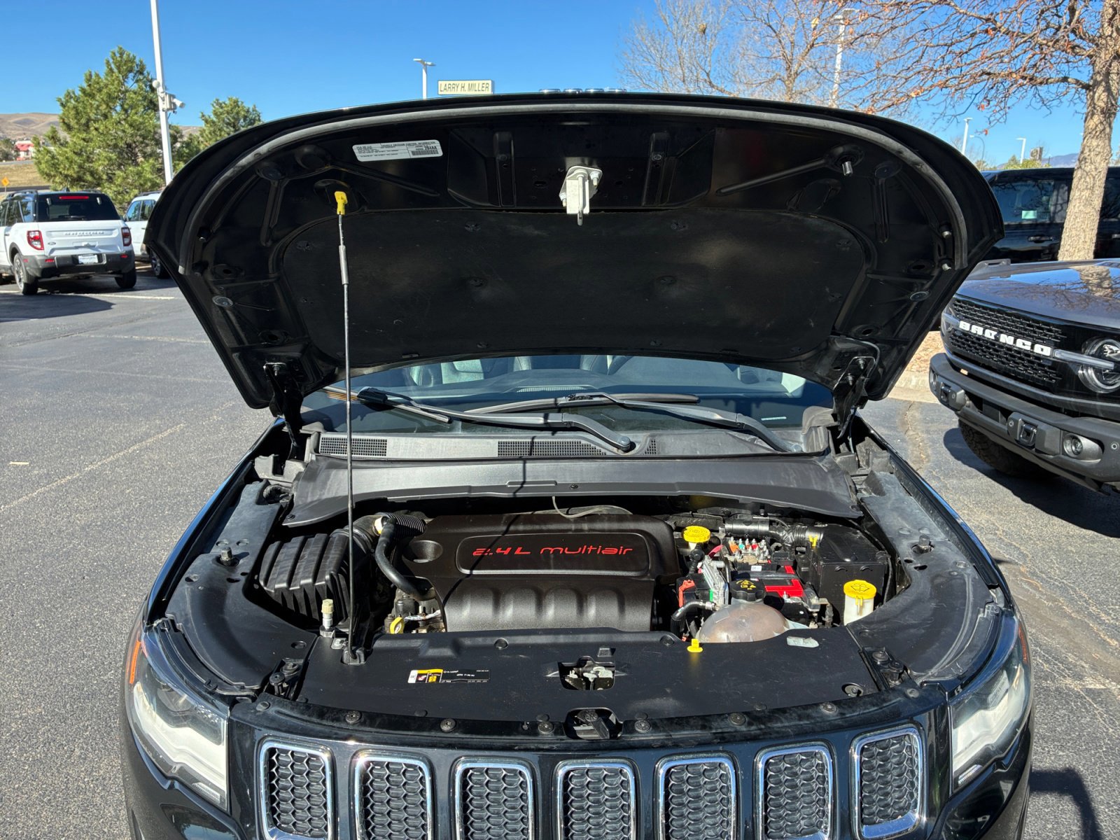Used 2018 Jeep Compass Limited w/ Navigation Group image 22
