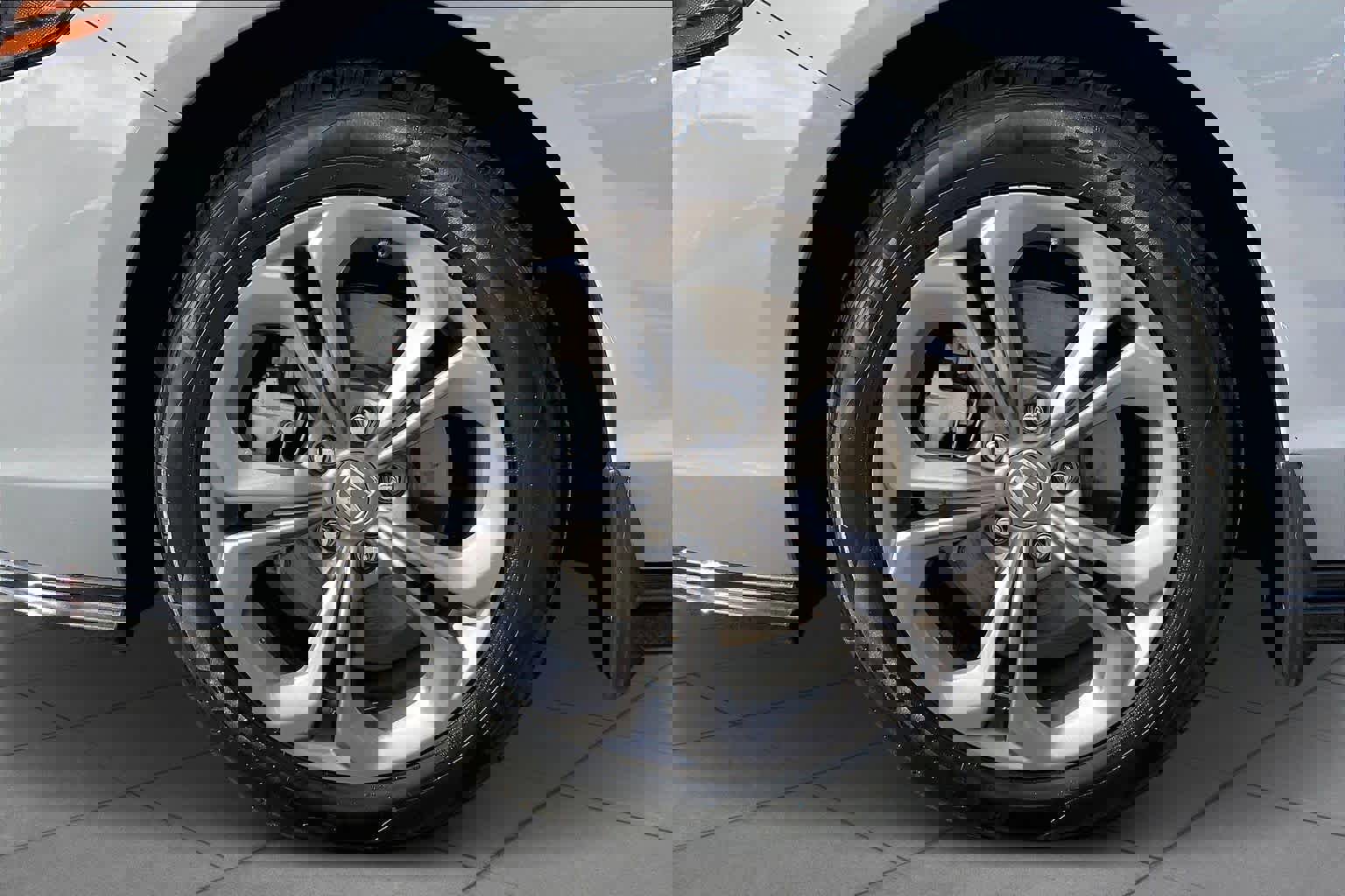 Used 2024 Honda Accord EX-L image 11