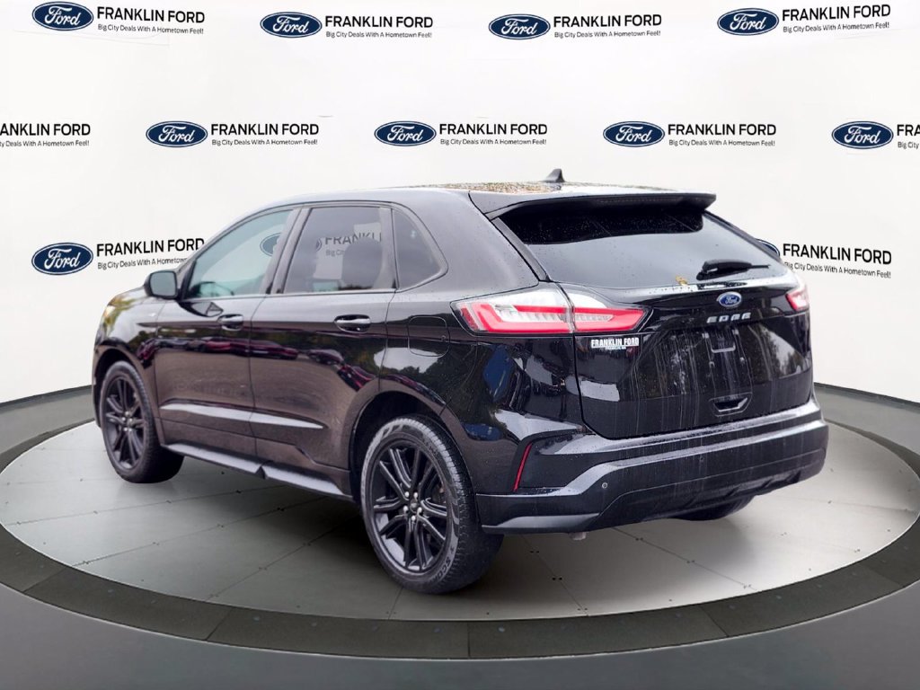 Certified 2023 Ford Edge ST-Line AWD/4WD image 3