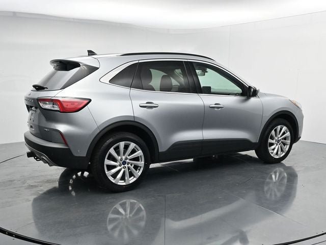 Certified 2022 Ford Escape Titanium w/ Titanium Elite Package AWD/4WD image 10