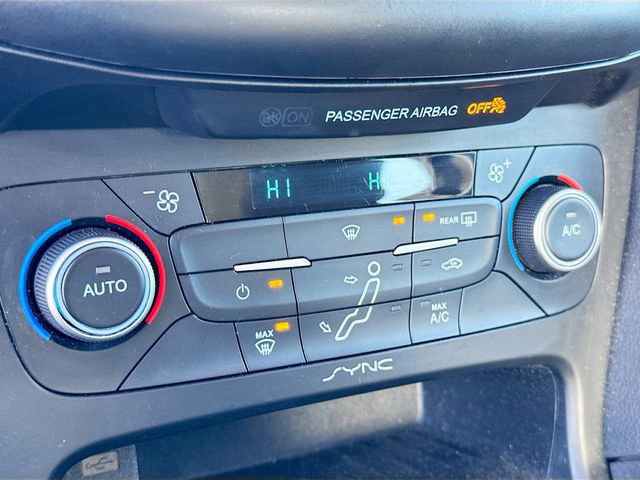 Certified 2018 Ford Focus SE image 17