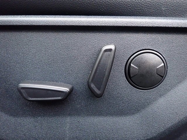 Certified 2025 Ford F350 Lariat w/ Lariat Ultimate Package image 23