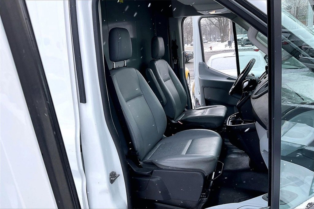 Certified 2019 Ford Transit 350 148 Medium Roof image 6