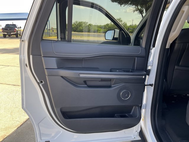 Certified 2024 Ford Expedition Max XLT AWD/4WD image 13