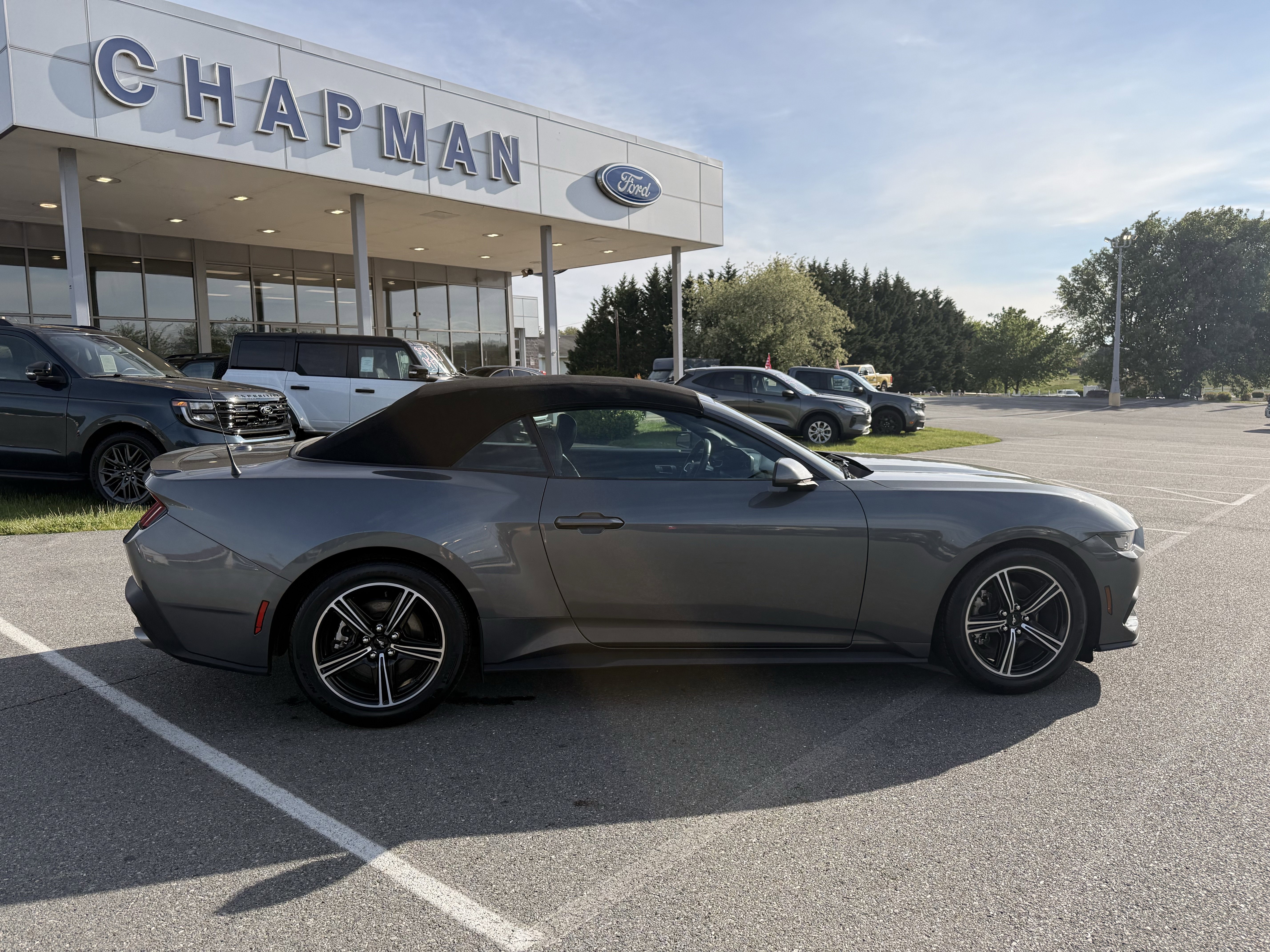 Certified 2025 Ford Mustang Premium RWD image 10