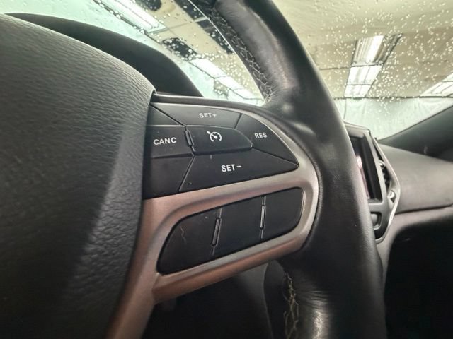 Used 2021 Jeep Cherokee Latitude Lux 80th Anniv w/ Quick Order Package 26U 80TH AWD/4WD image 28