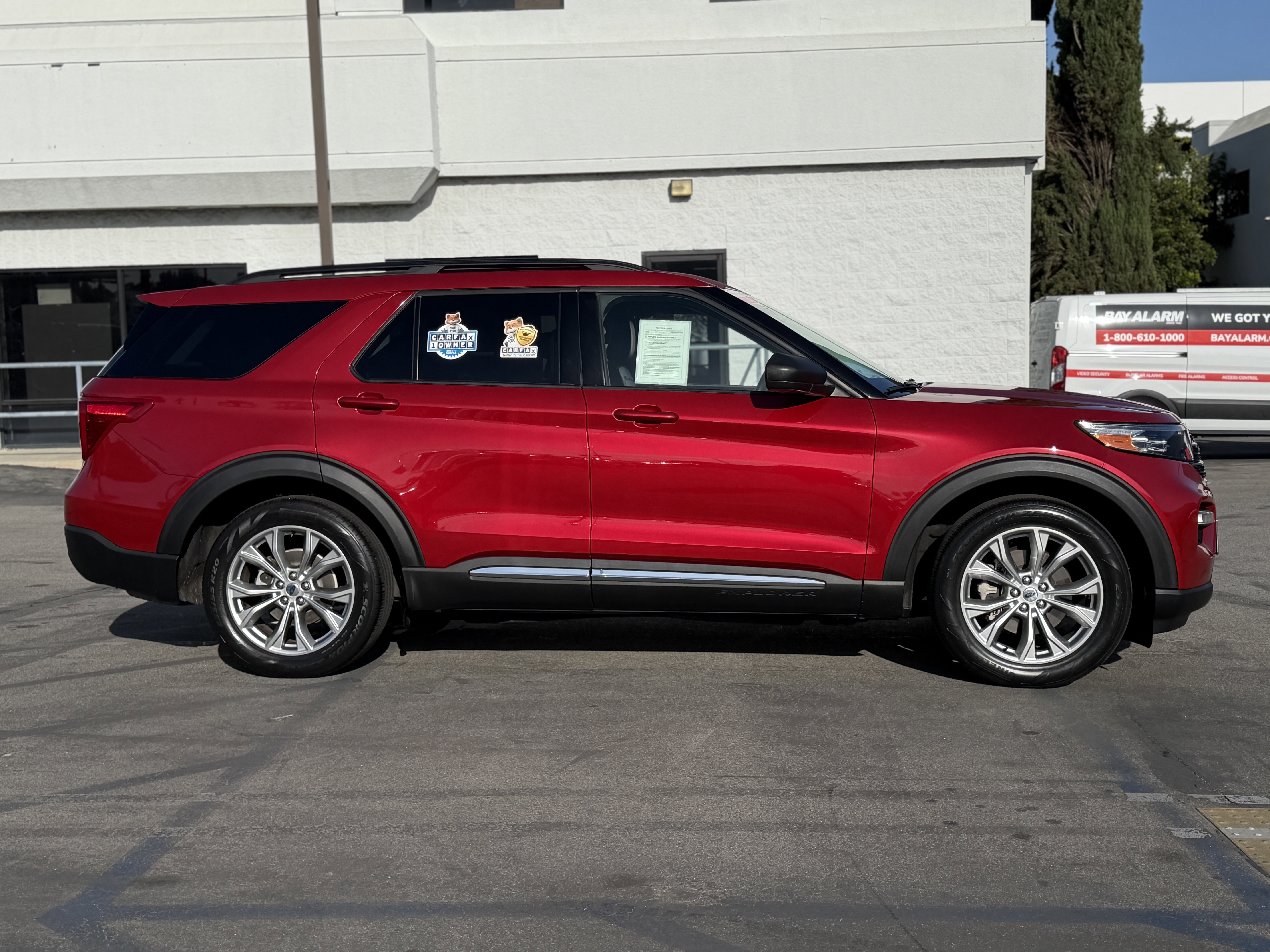 Certified 2023 Ford Explorer XLT w/ Equipment Group 202A RWD image 7