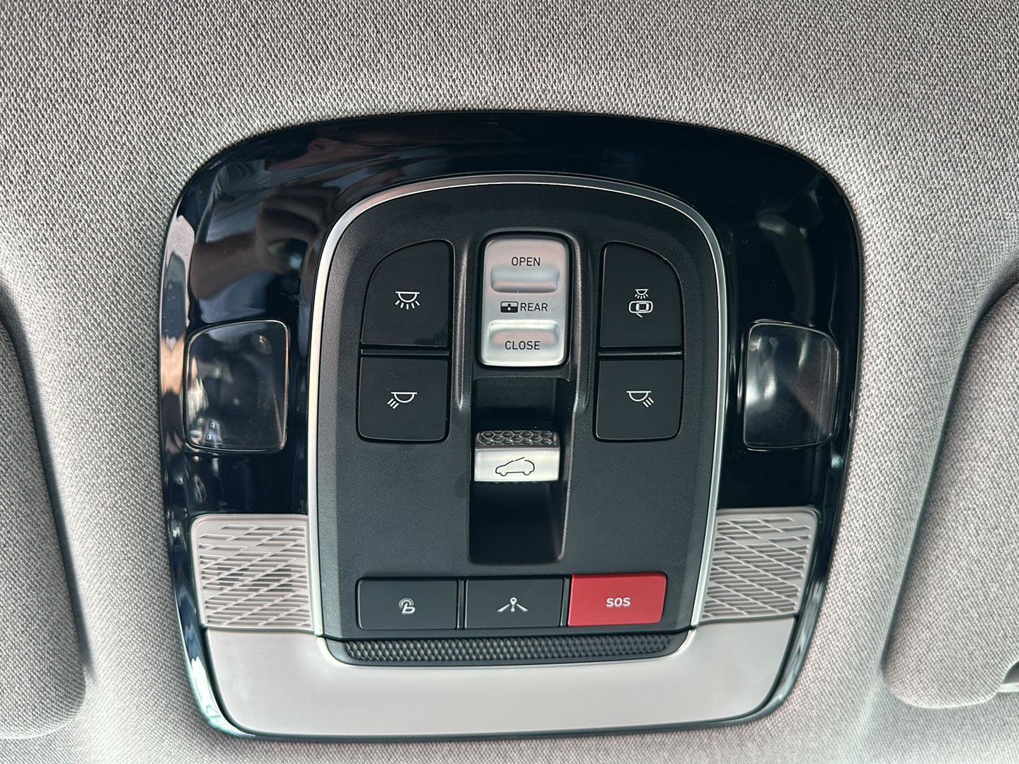Used 2022 Hyundai Palisade Limited FWD image 24