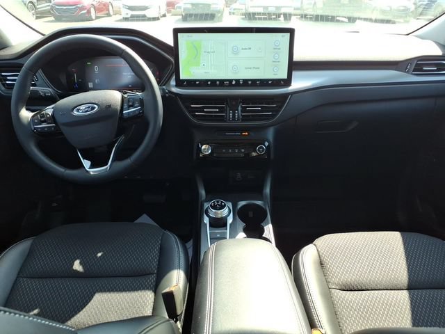 Certified 2025 Ford Escape SE FWD image 10