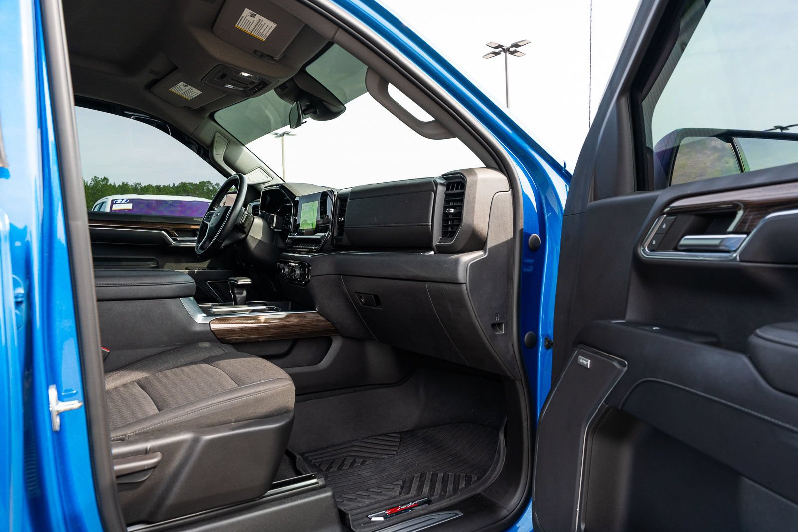 Used 2022 Chevrolet Silverado 1500 RST w/ All Star Edition Plus AWD/4WD image 11