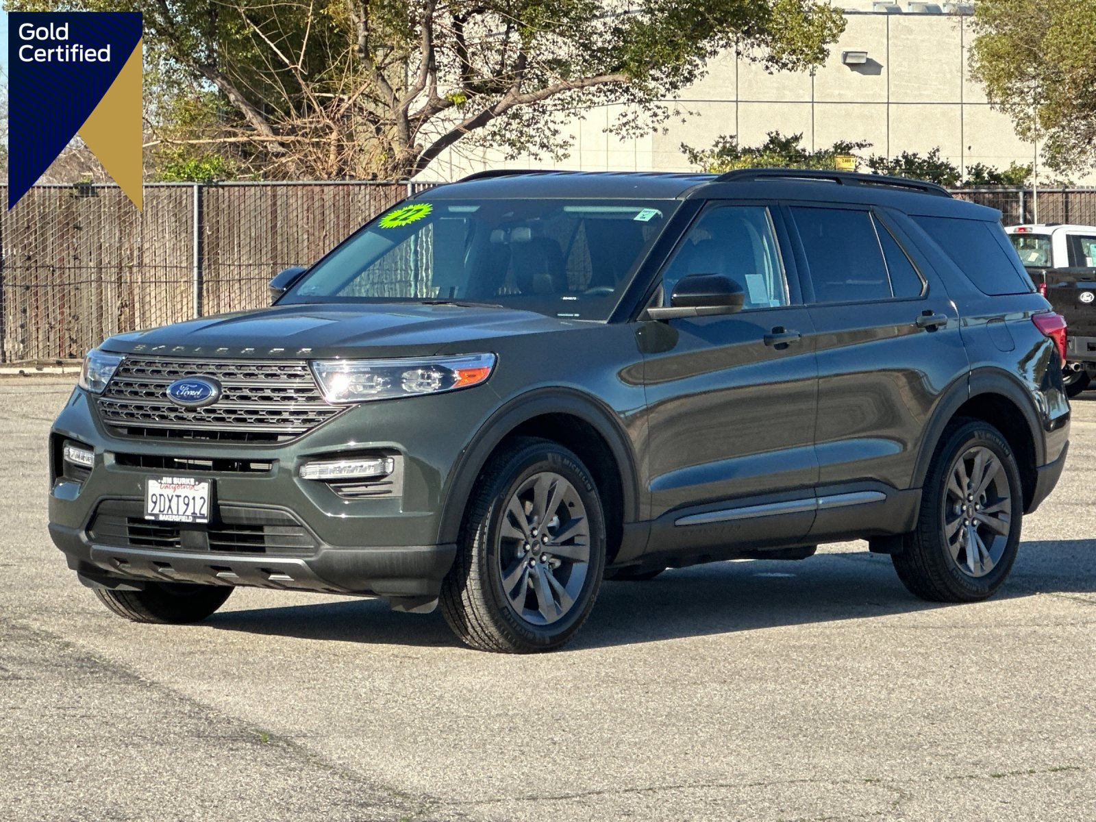 Certified 2022 Ford Explorer XLT w/ Equipment Group 202A image 1