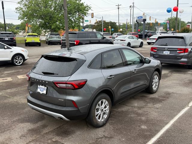 Certified 2025 Ford Escape Active AWD/4WD image 5