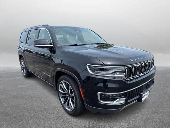 Used 2022 Jeep Wagoneer Series III w/ Premium Group I AWD/4WD image 5