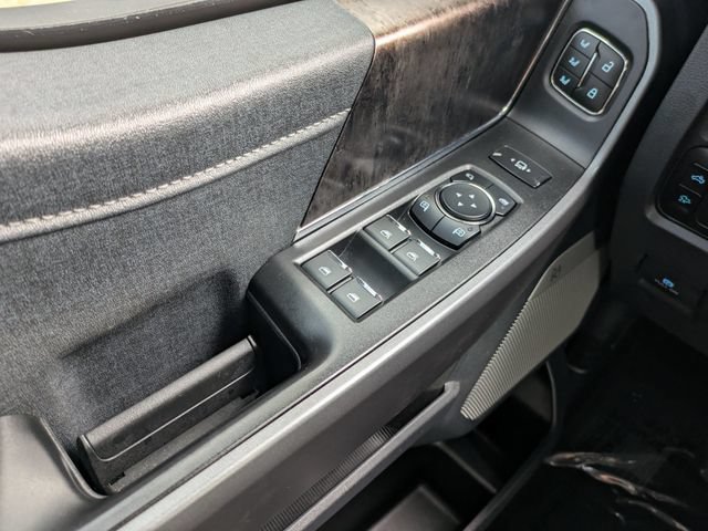 Certified 2025 Ford F350 Lariat w/ Lariat Ultimate Package AWD/4WD image 25