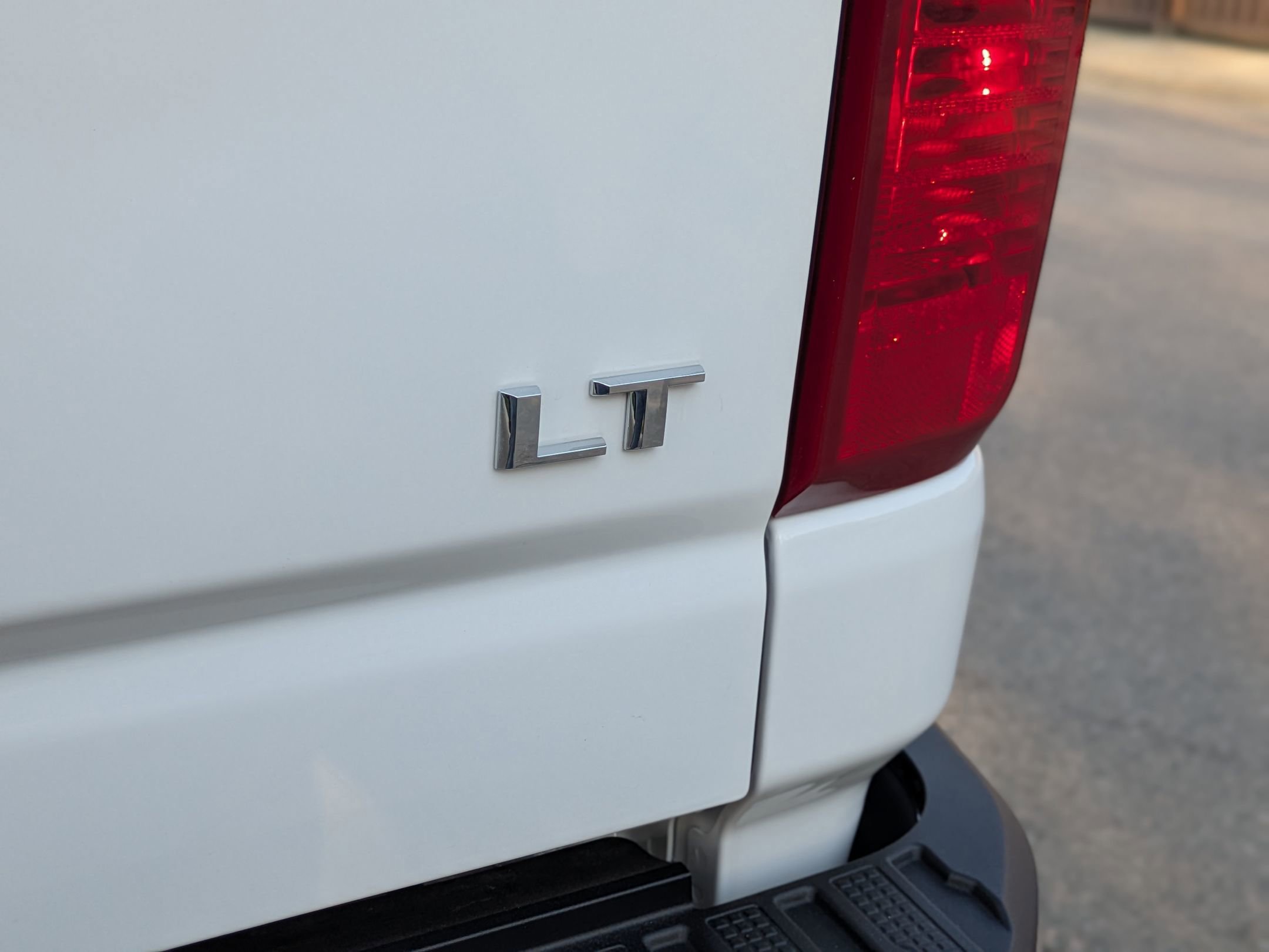 Used 2025 Chevrolet Silverado 2500 LT w/ All Star Edition image 32