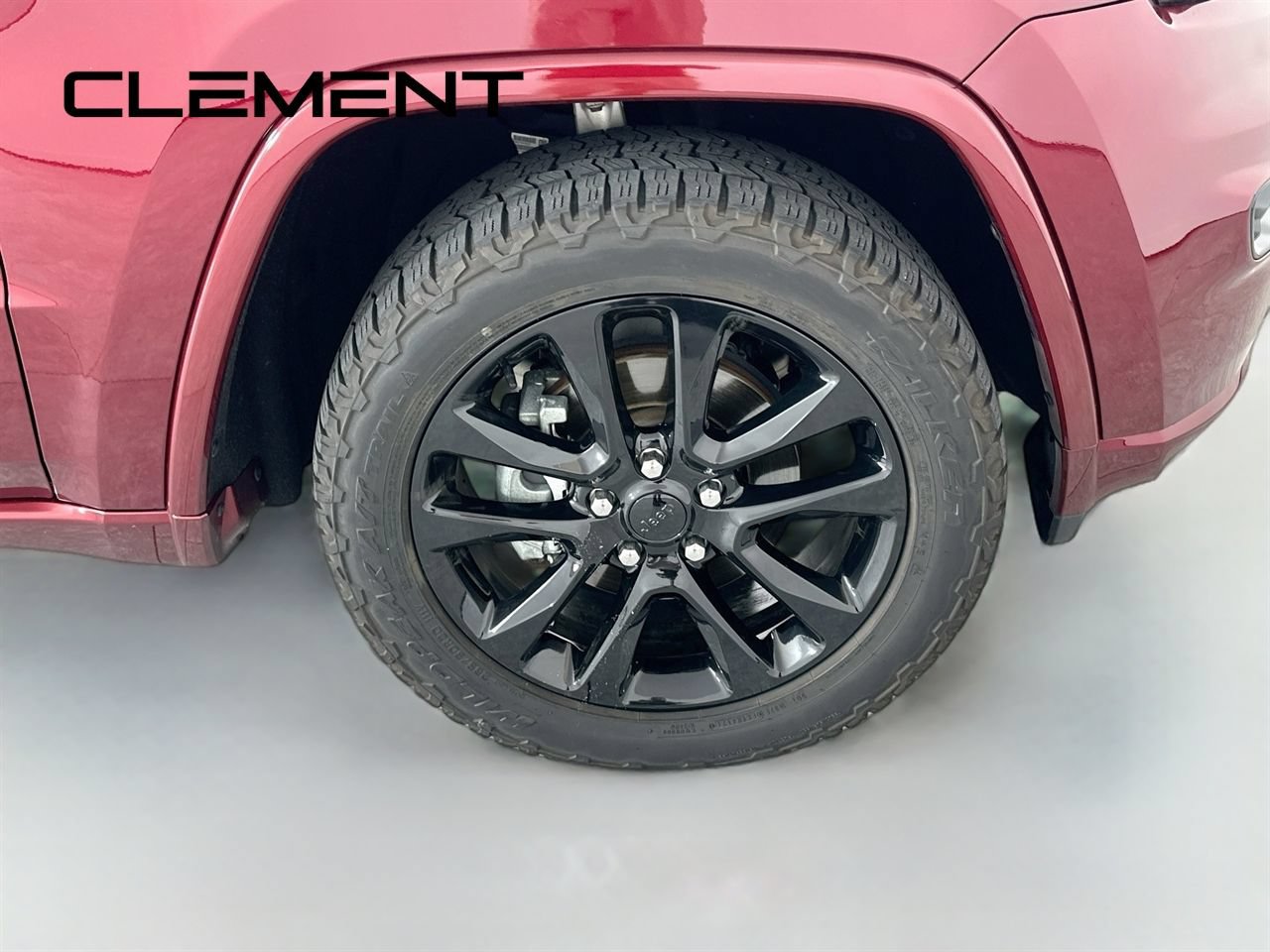 Used 2020 Jeep Grand Cherokee Altitude AWD/4WD image 36