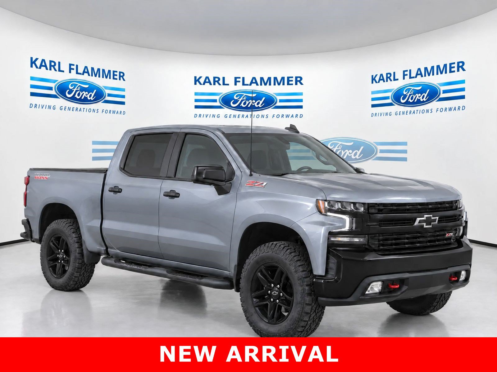 Used 2020 Chevrolet Silverado 1500 LT Trail Boss AWD/4WD image 1