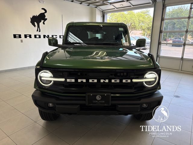 Certified 2025 Ford Bronco Outer Banks AWD/4WD image 3