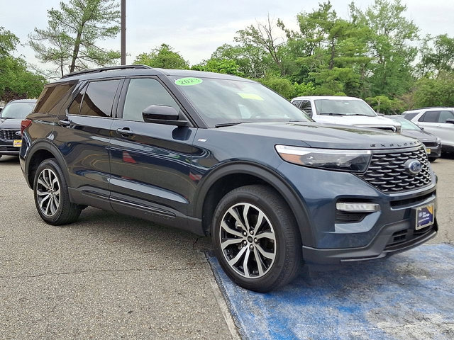 Certified 2023 Ford Explorer ST-Line w/ Class IV Trailer Tow Package AWD/4WD image 25